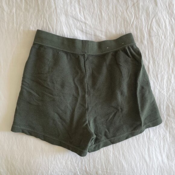 Uniqlo Olive Waffle Shorts (sz XS) - Picture 4 of 5